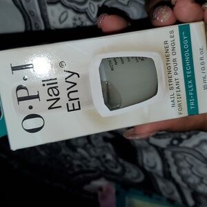 OPI NAIL ENVY